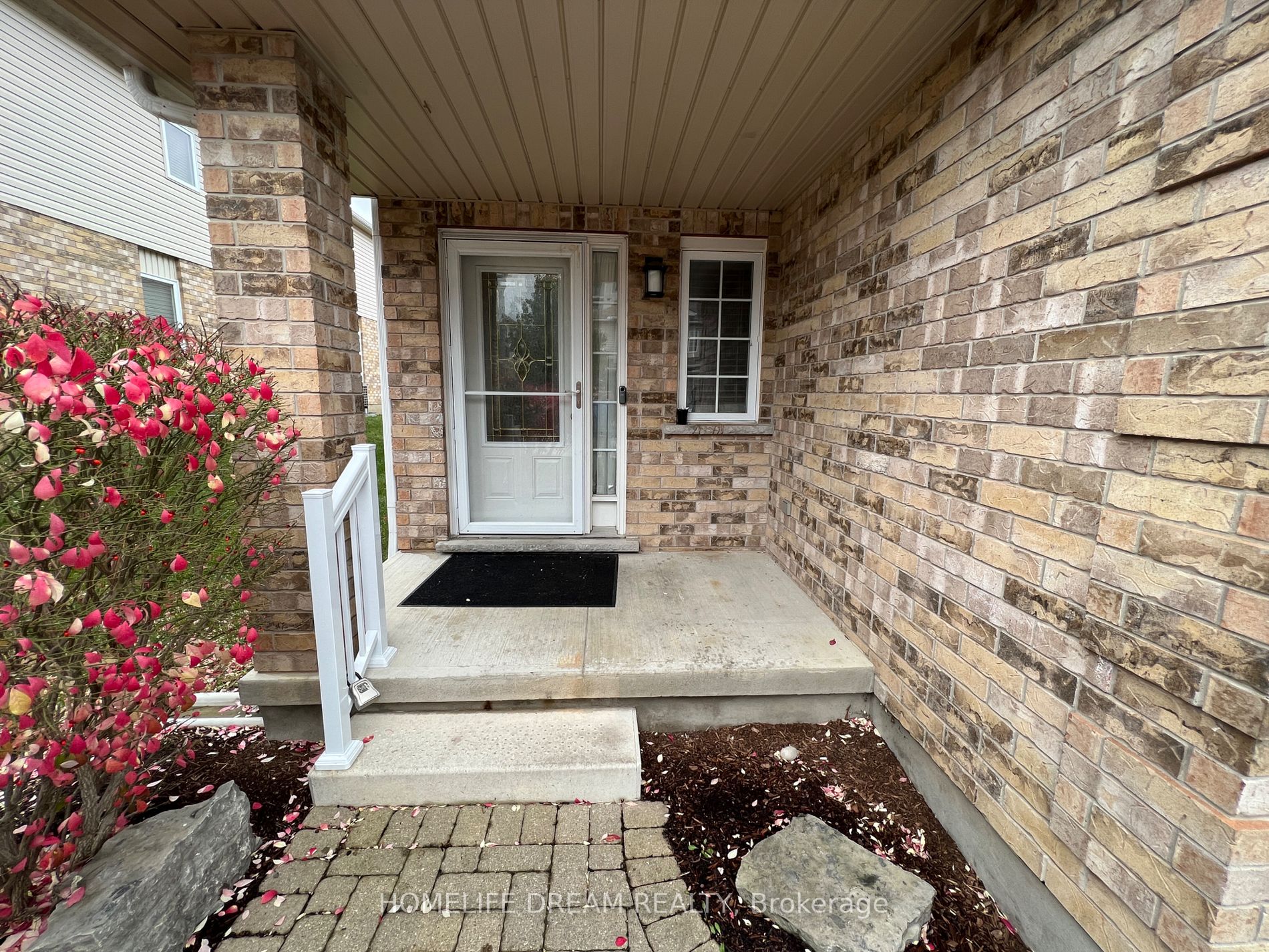 20 Shackleton Dr, #31