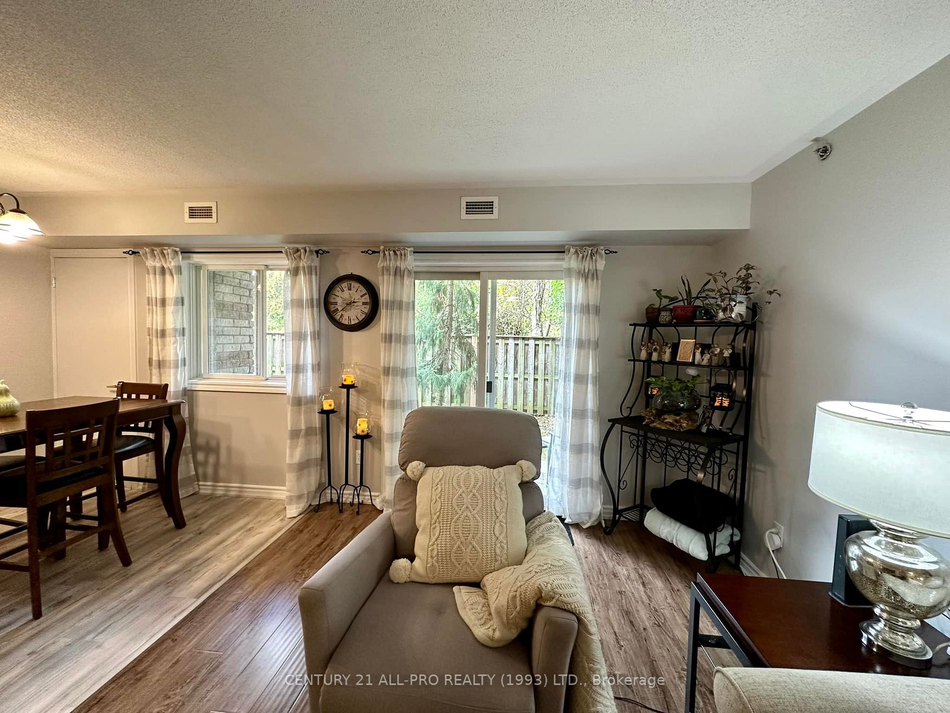 841 Battell St, #109