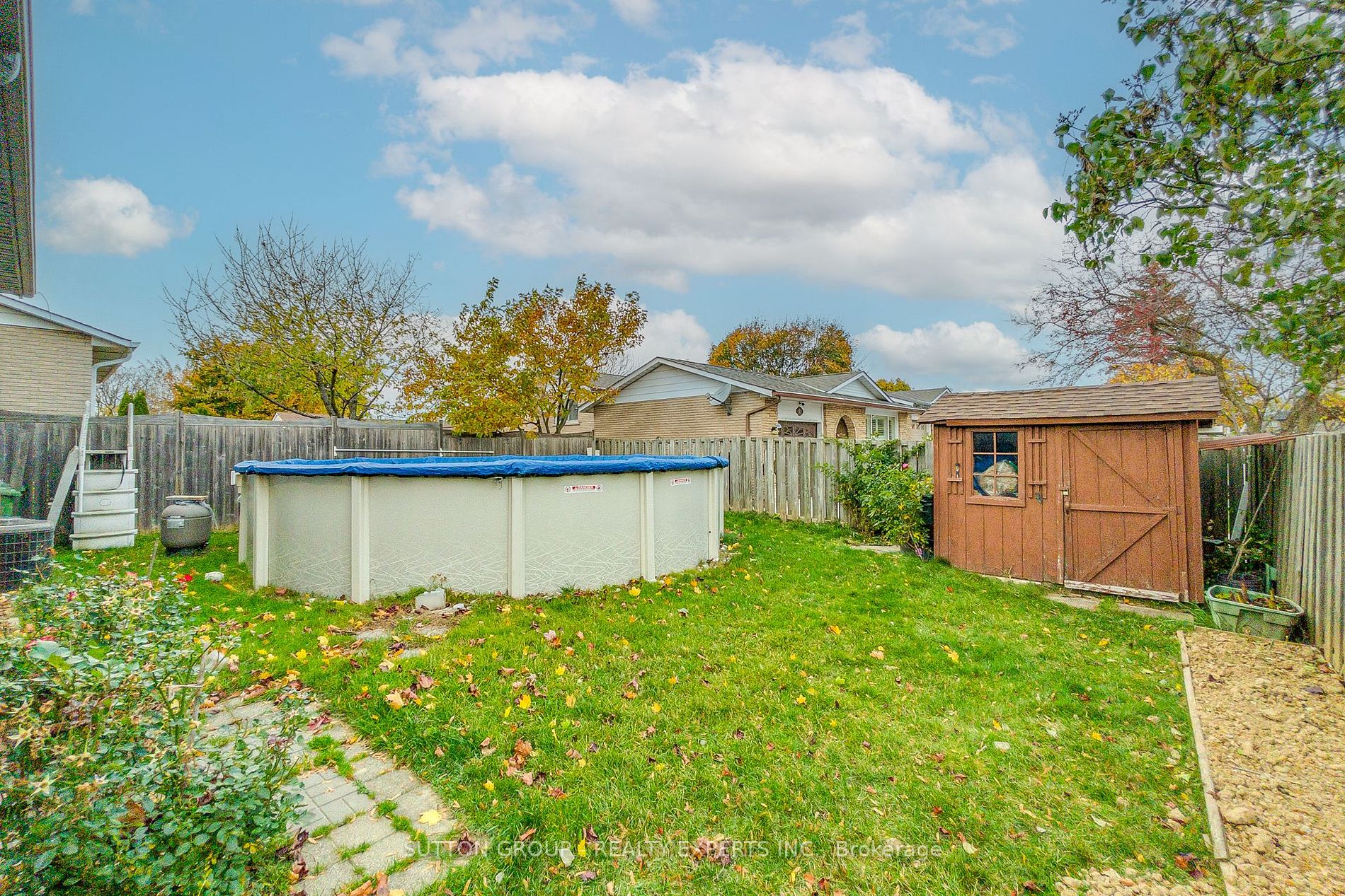 350 Brigadoon Dr