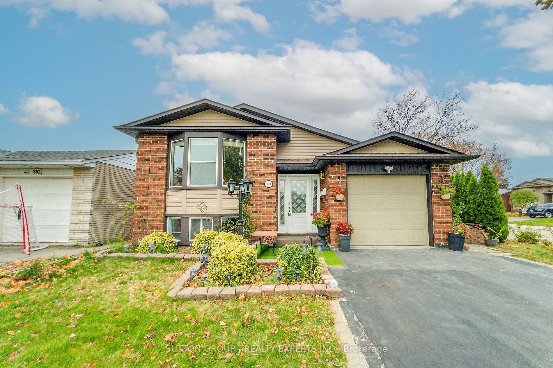350 Brigadoon Dr
