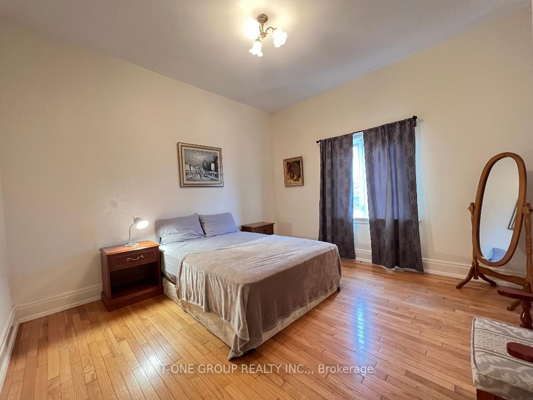 411 Kerman Ave