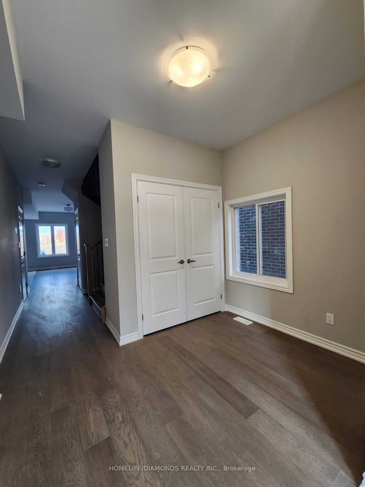 97 Renfrew Tr