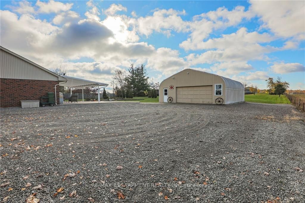 88 Kemp Rd E