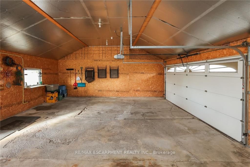88 Kemp Rd E