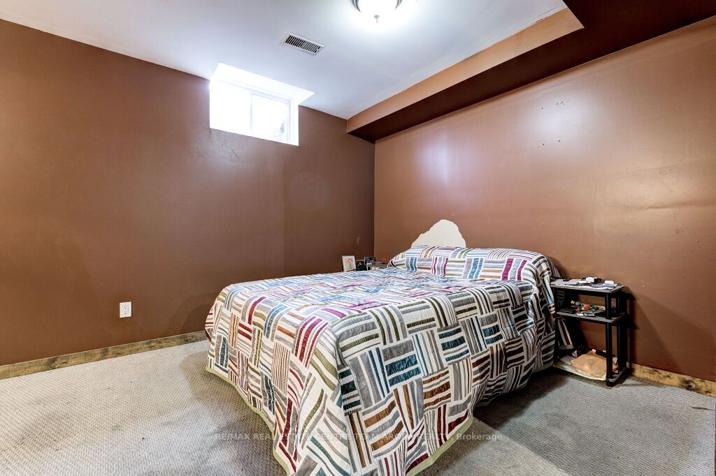 182 Kovac Rd