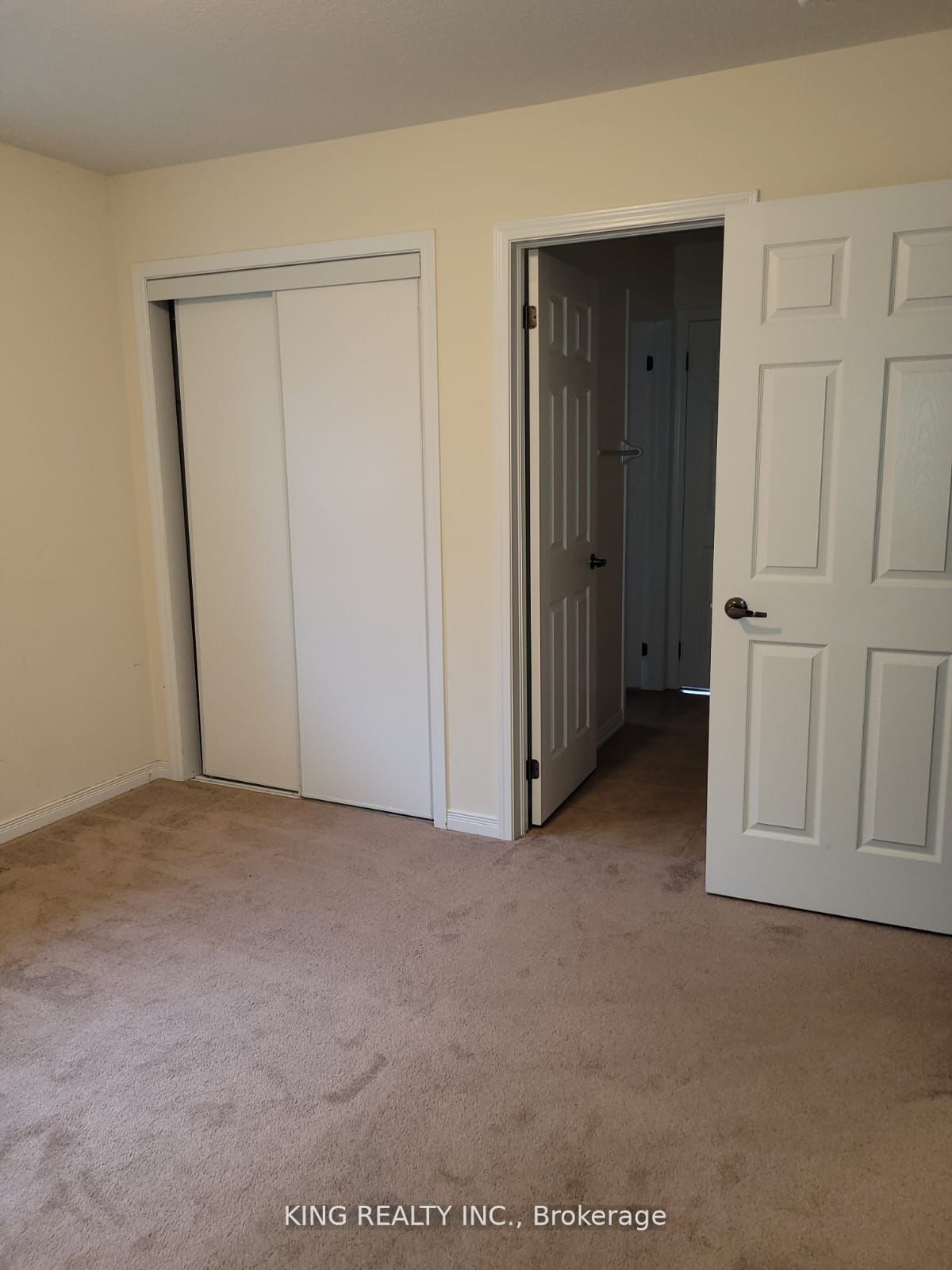 33 Pollard St
