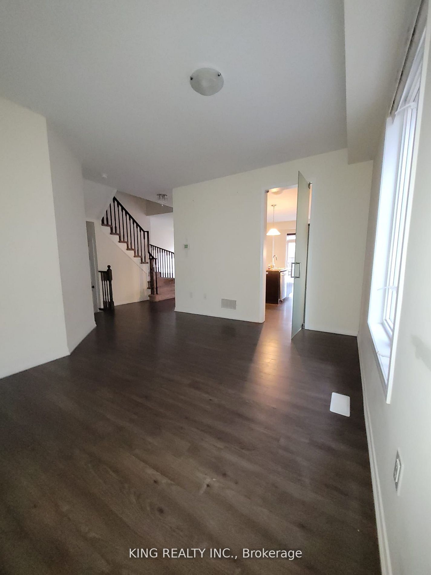 33 Pollard St