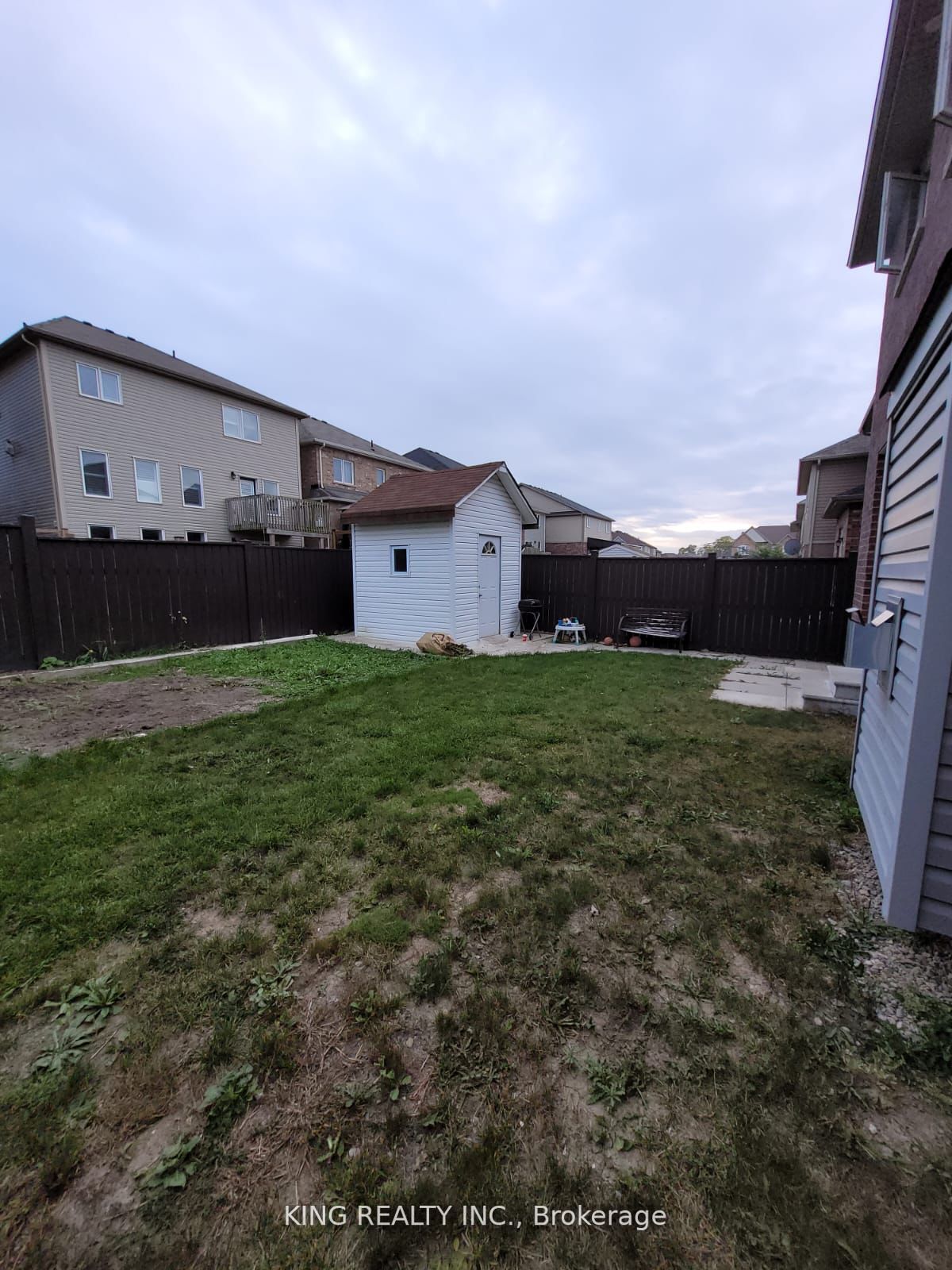 33 Pollard St
