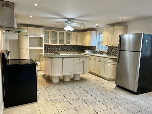 51 Leslie Frost Lane, #Cottage