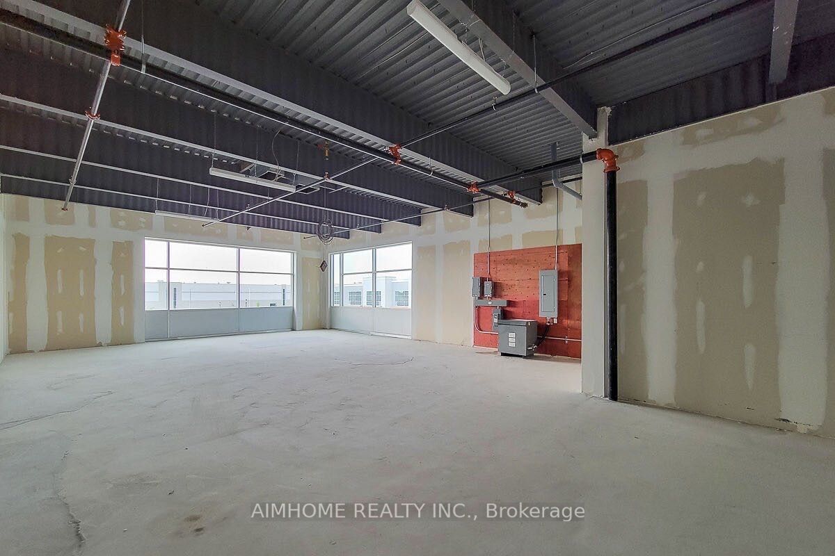 1038 Garner Rd W, #201