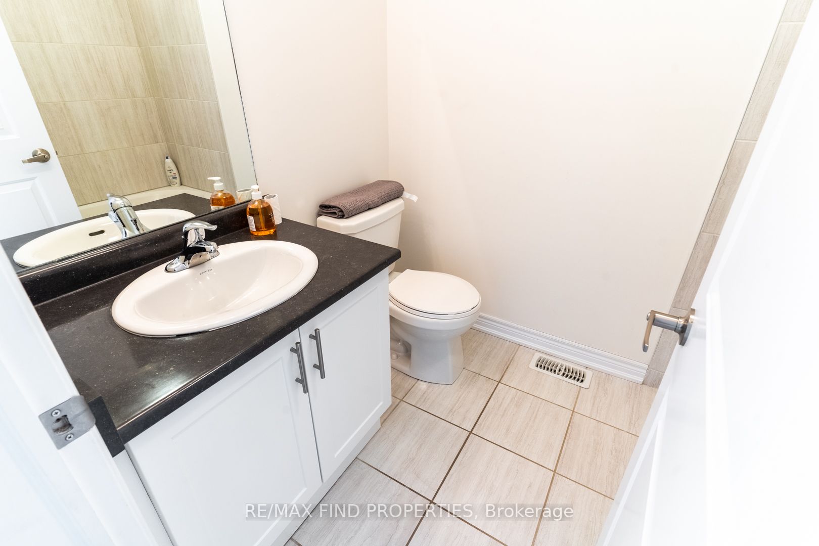 77 Diana Ave, #130