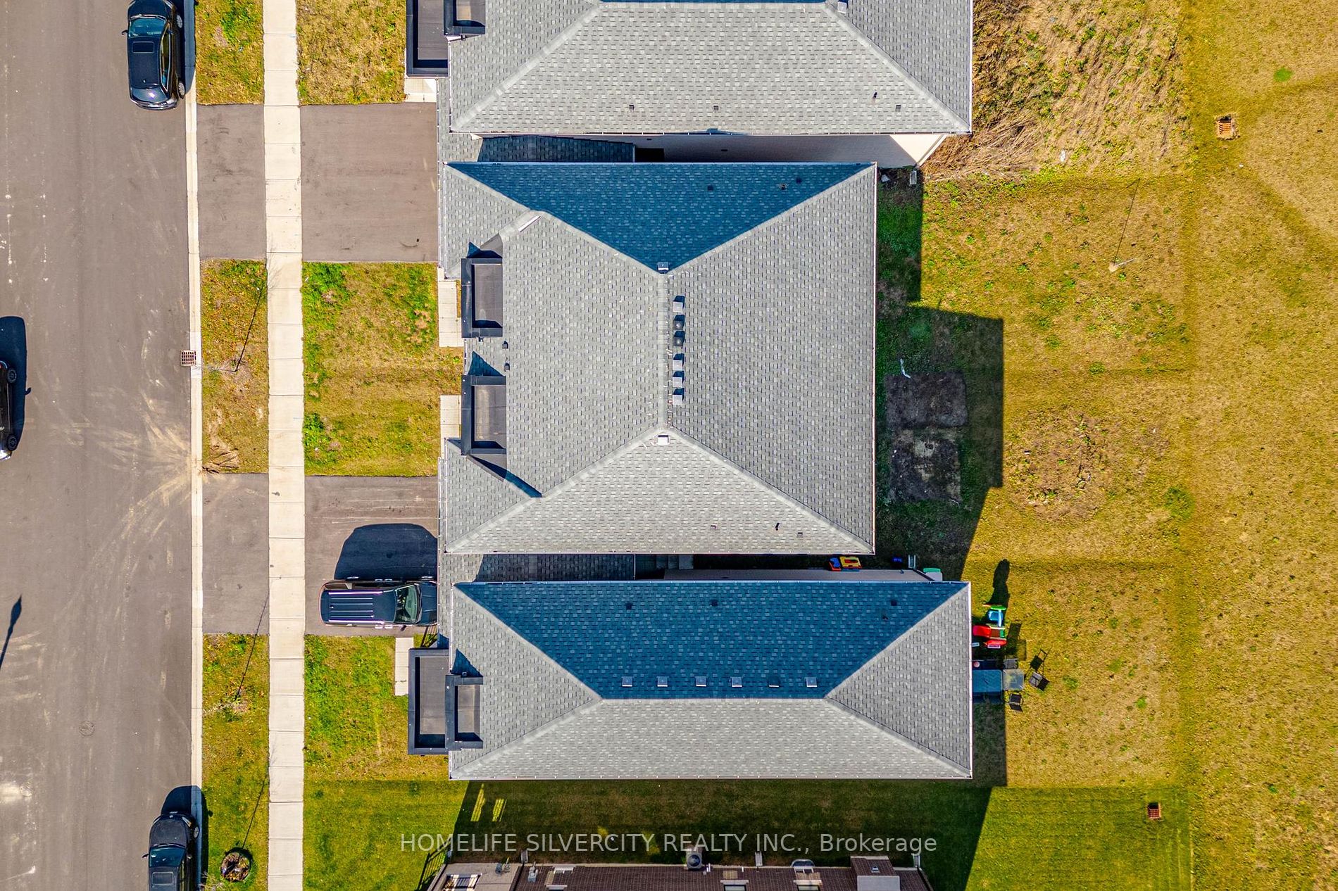 1127 Edinburgh Dr