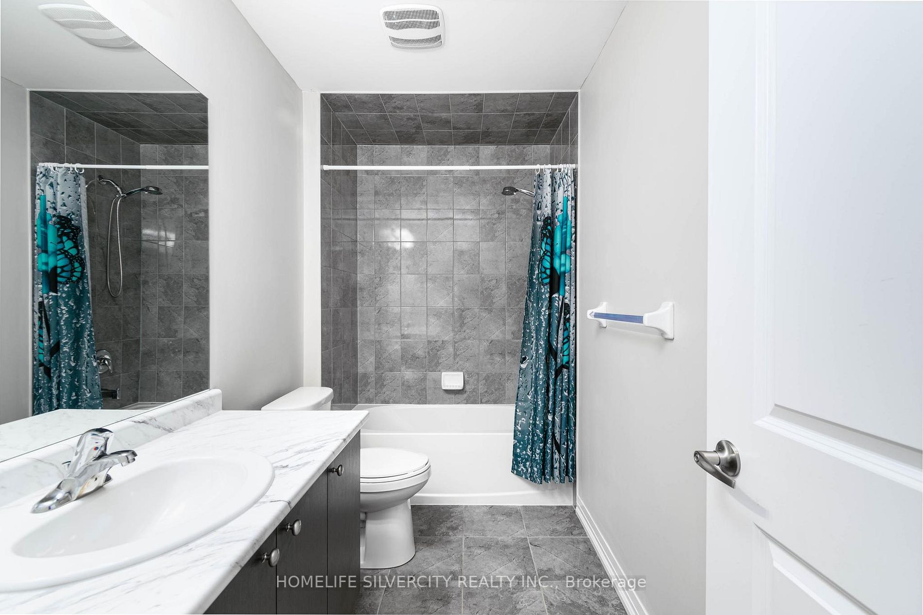 1127 Edinburgh Dr