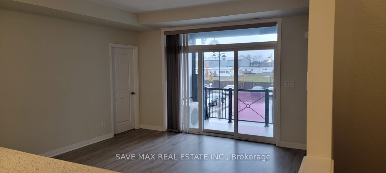 155 Thomas Slee Drive, #2H