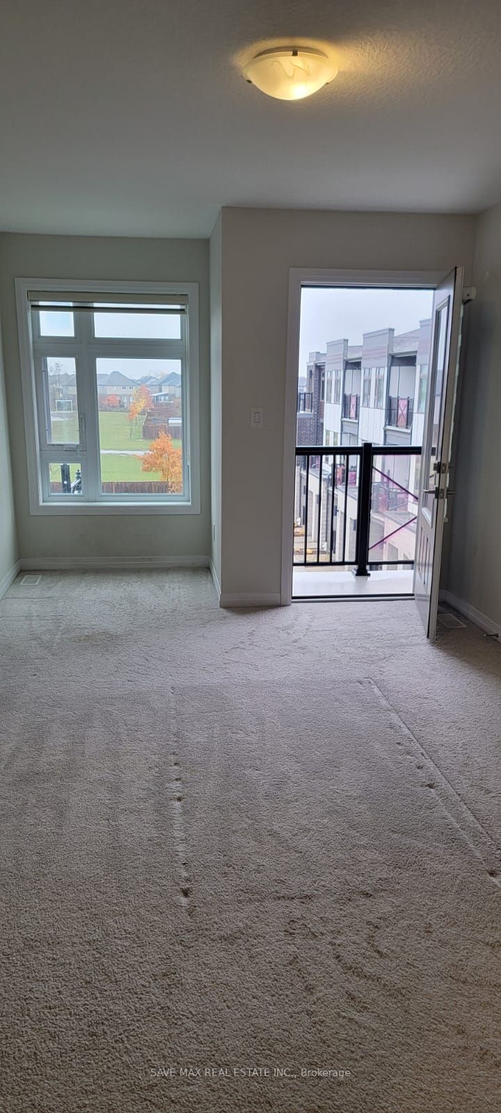 155 Thomas Slee Drive, #2H