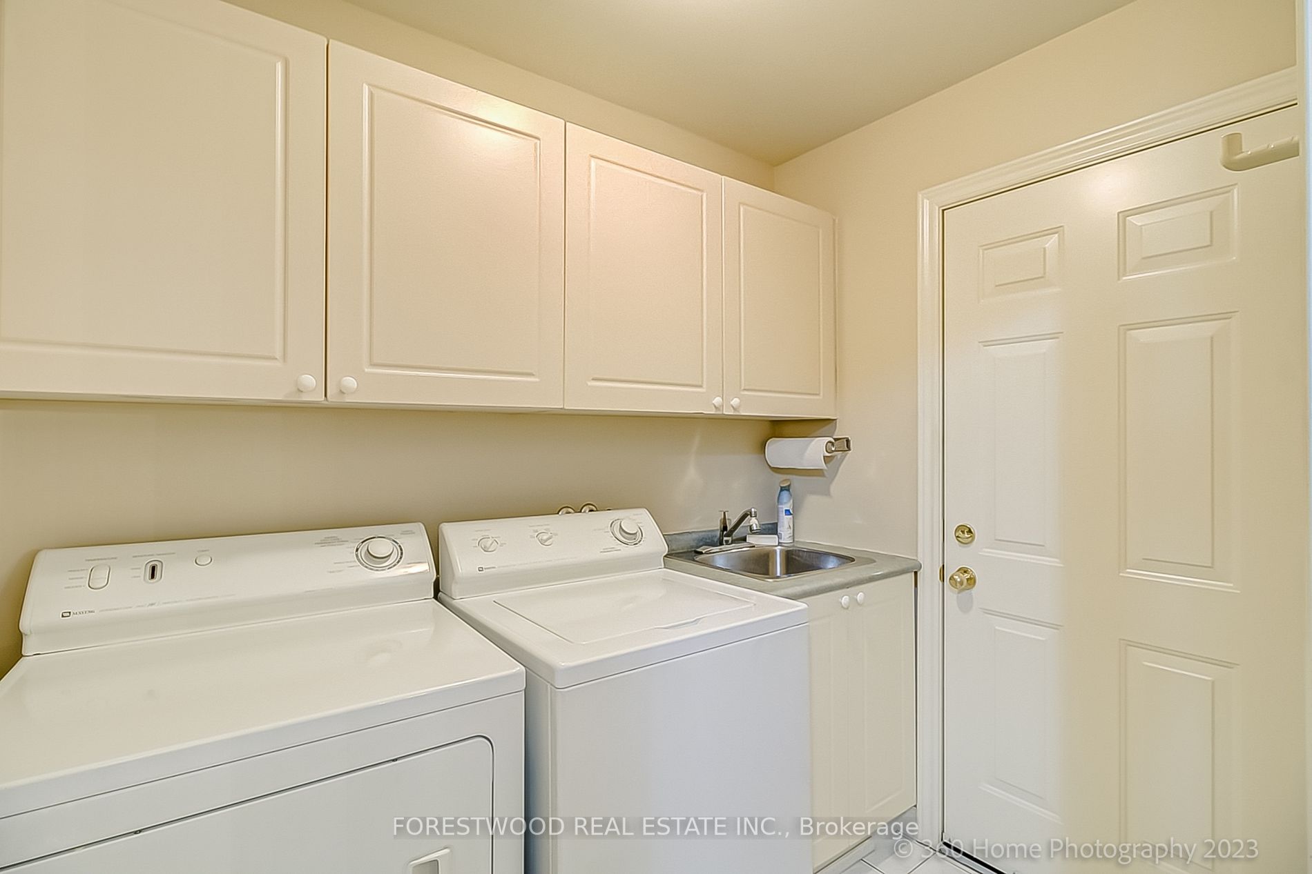 47 Main St N, #16