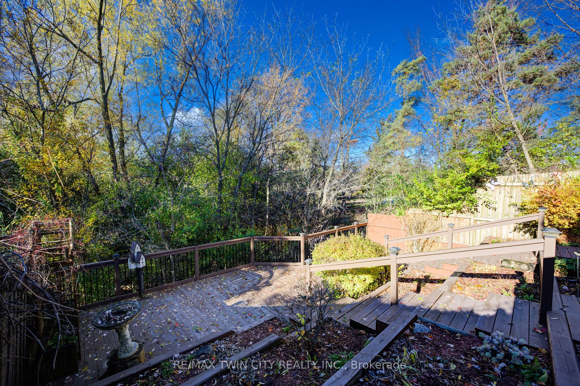 31 OLD CARRIAGE Drive