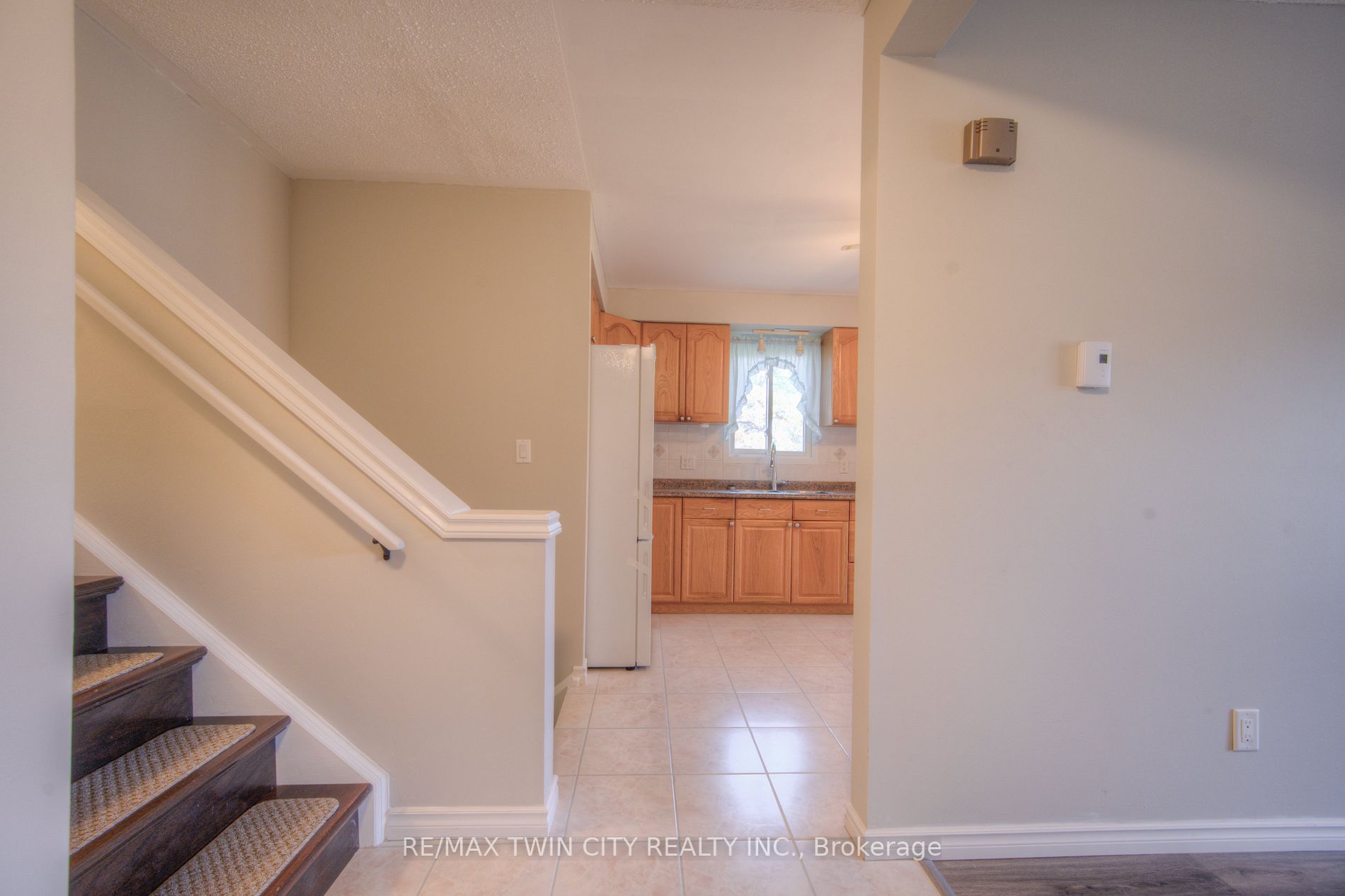31 OLD CARRIAGE Drive