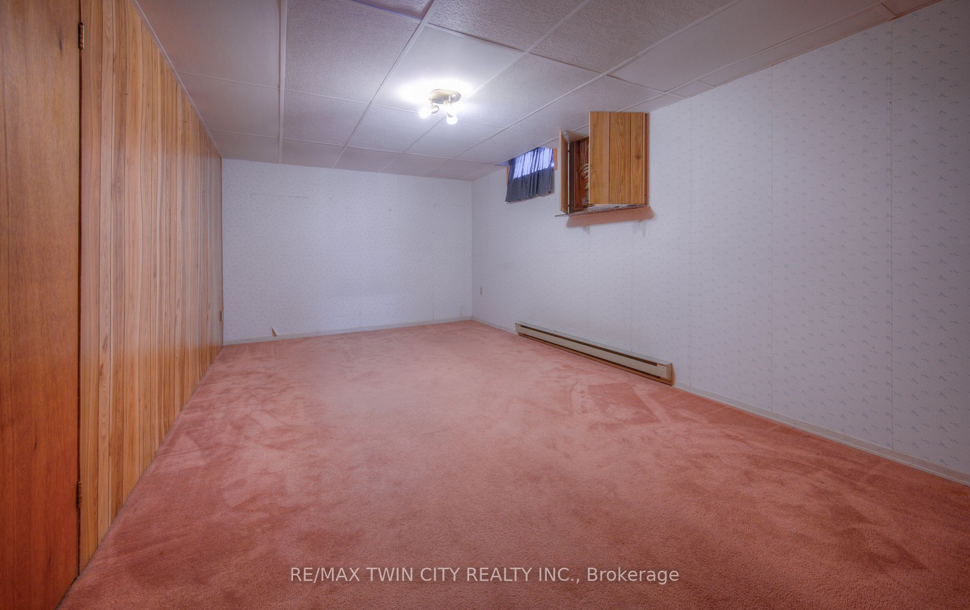 31 OLD CARRIAGE Drive