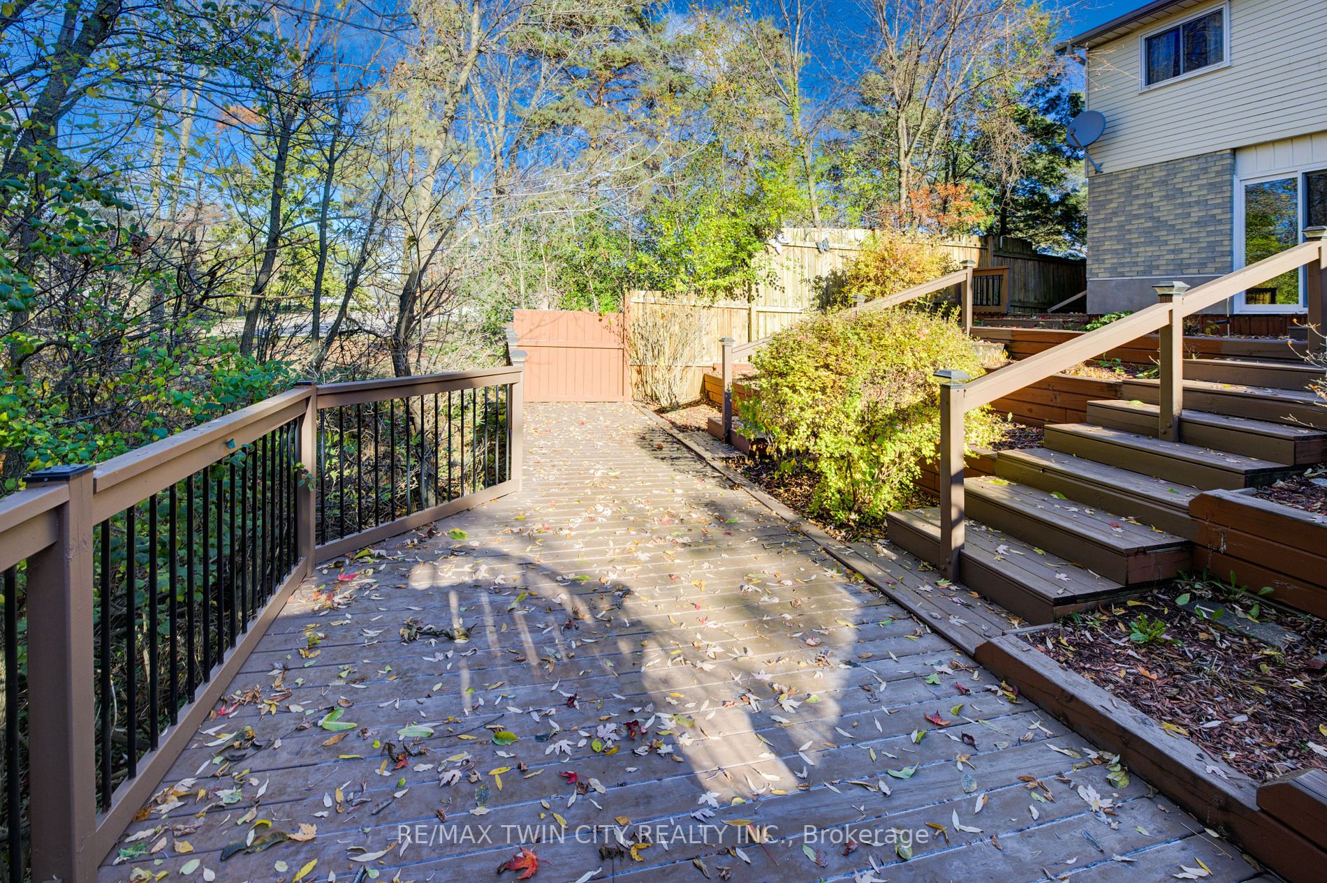 31 OLD CARRIAGE Drive