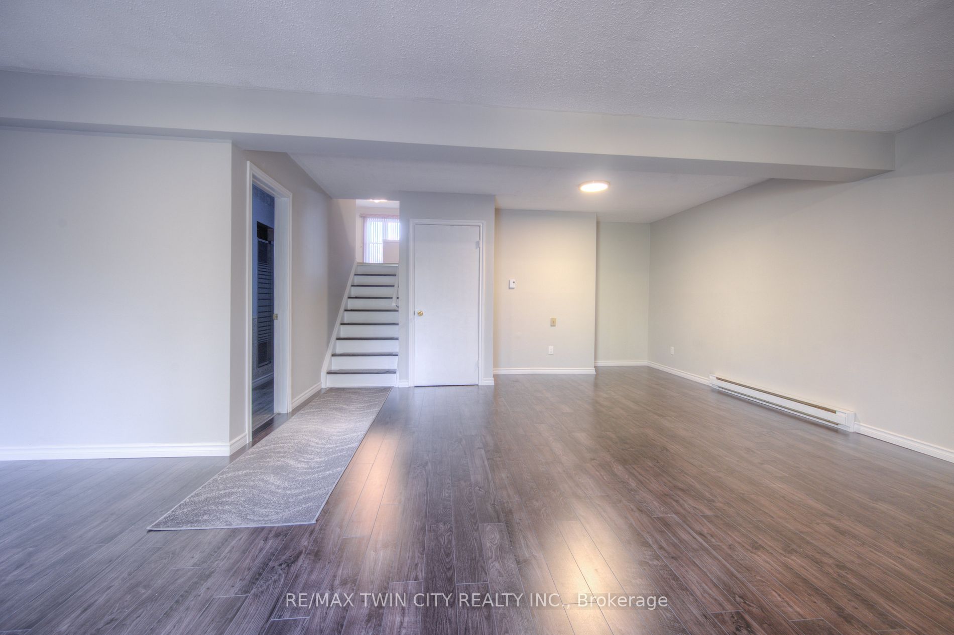 31 OLD CARRIAGE Drive
