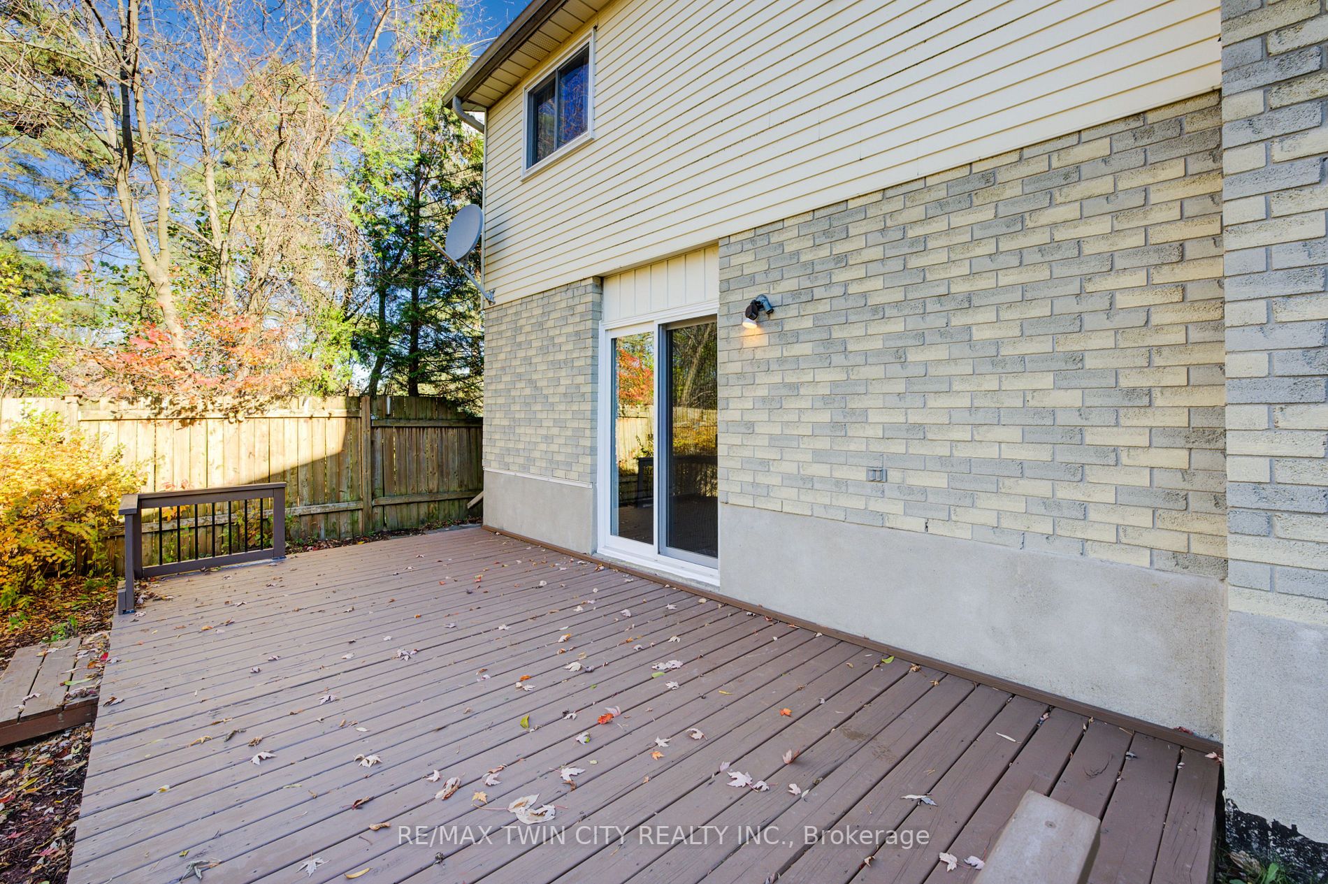 31 OLD CARRIAGE Drive