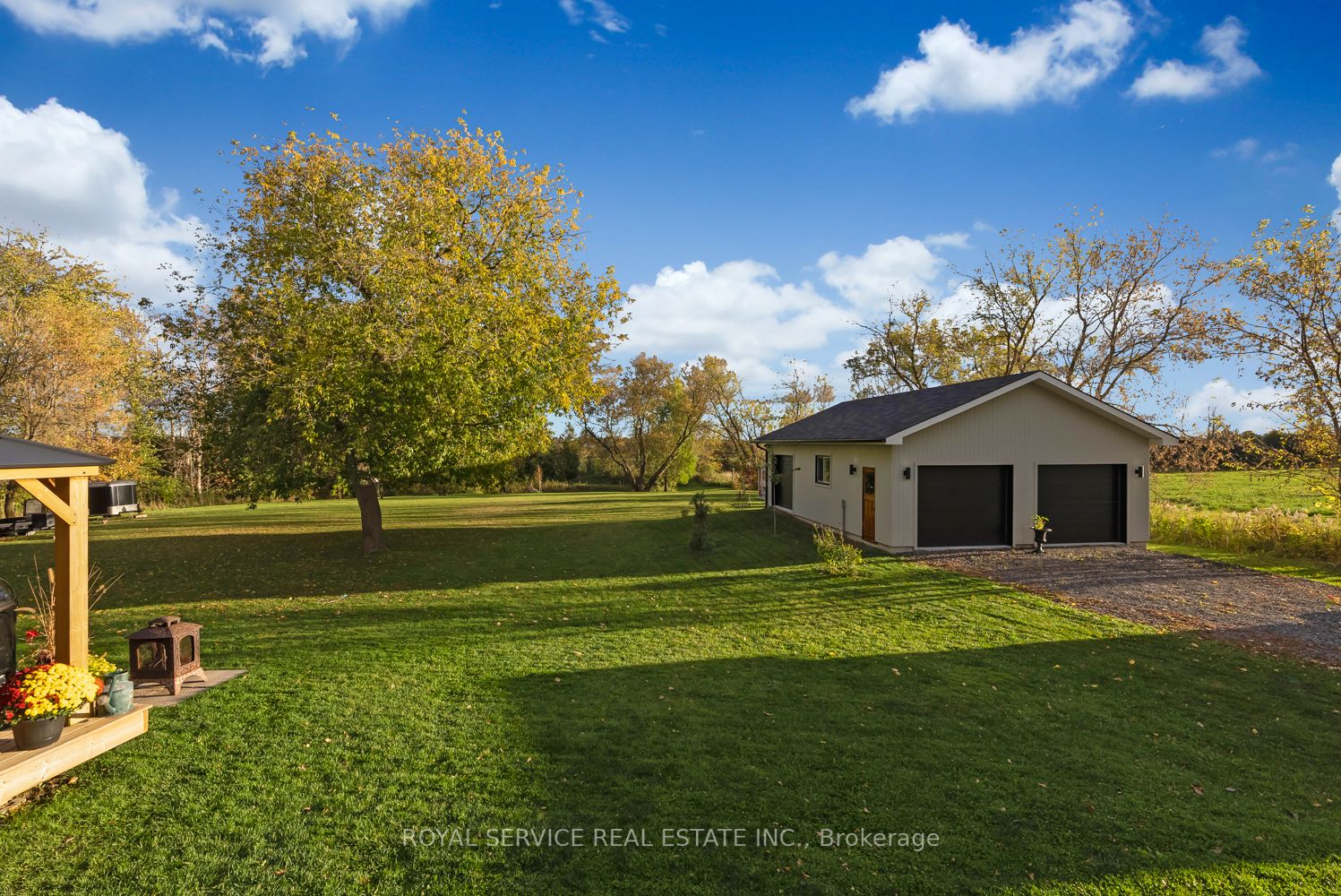 1012 Pigeon Lake Rd