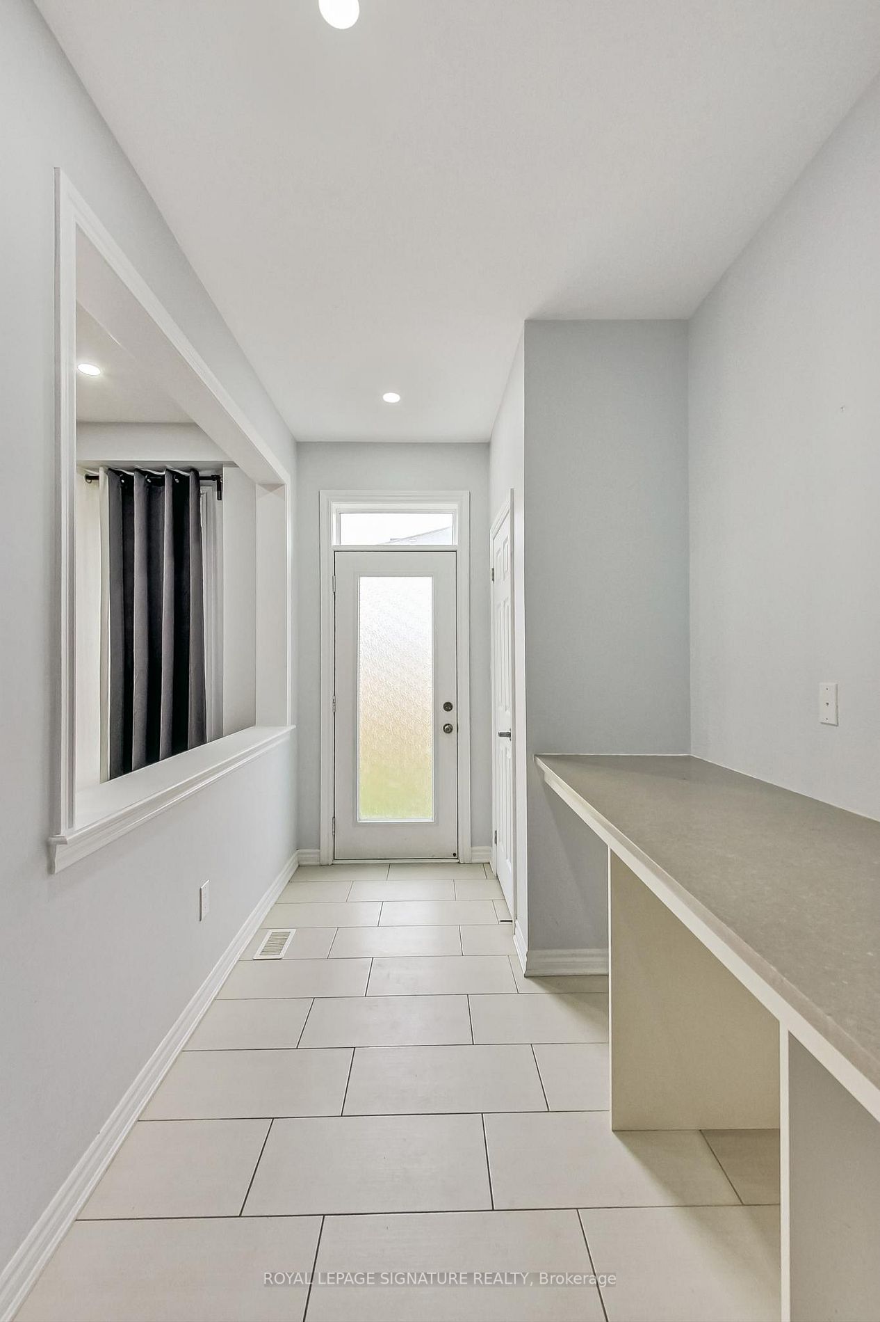 22 Larry Crescent