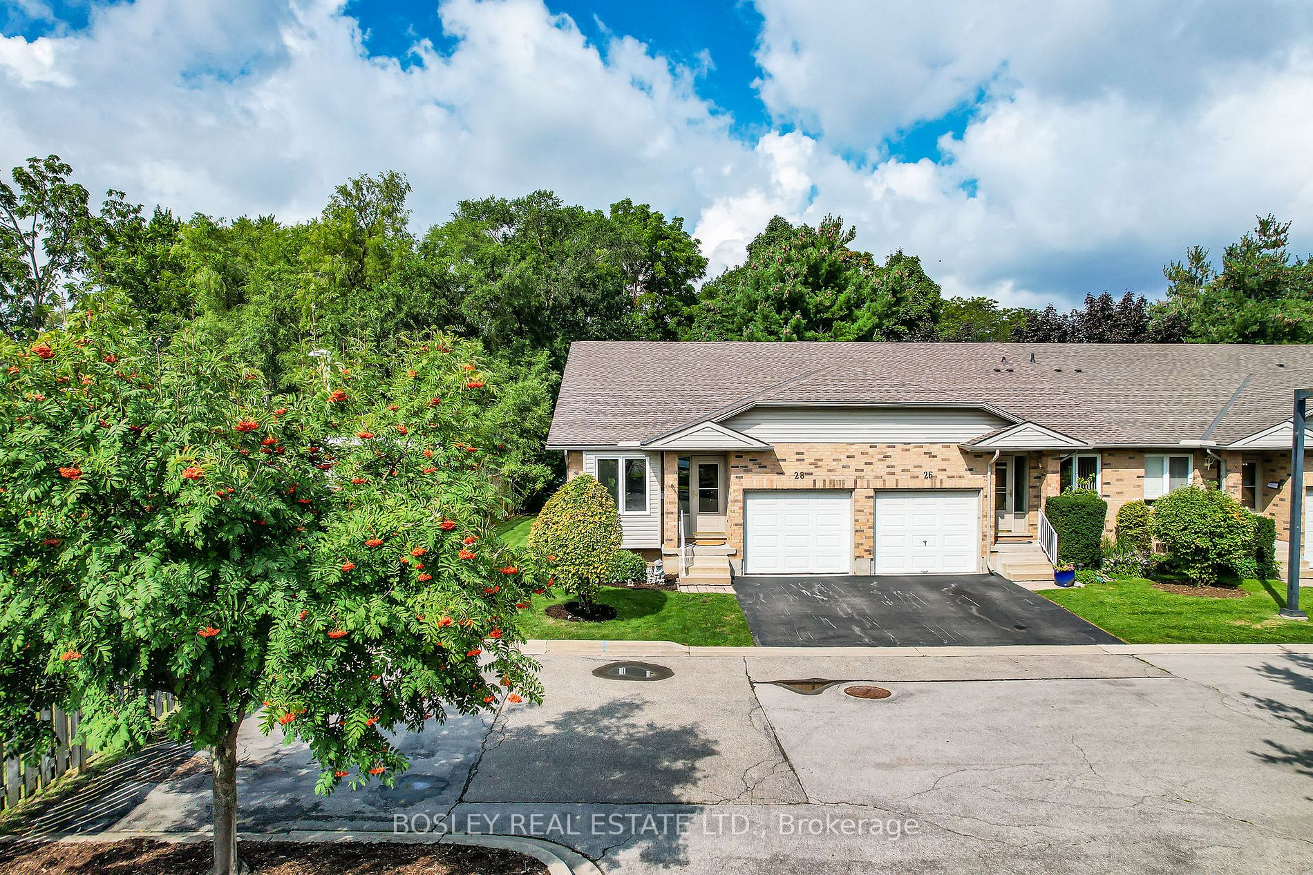 19 Bartlett Ave, #28