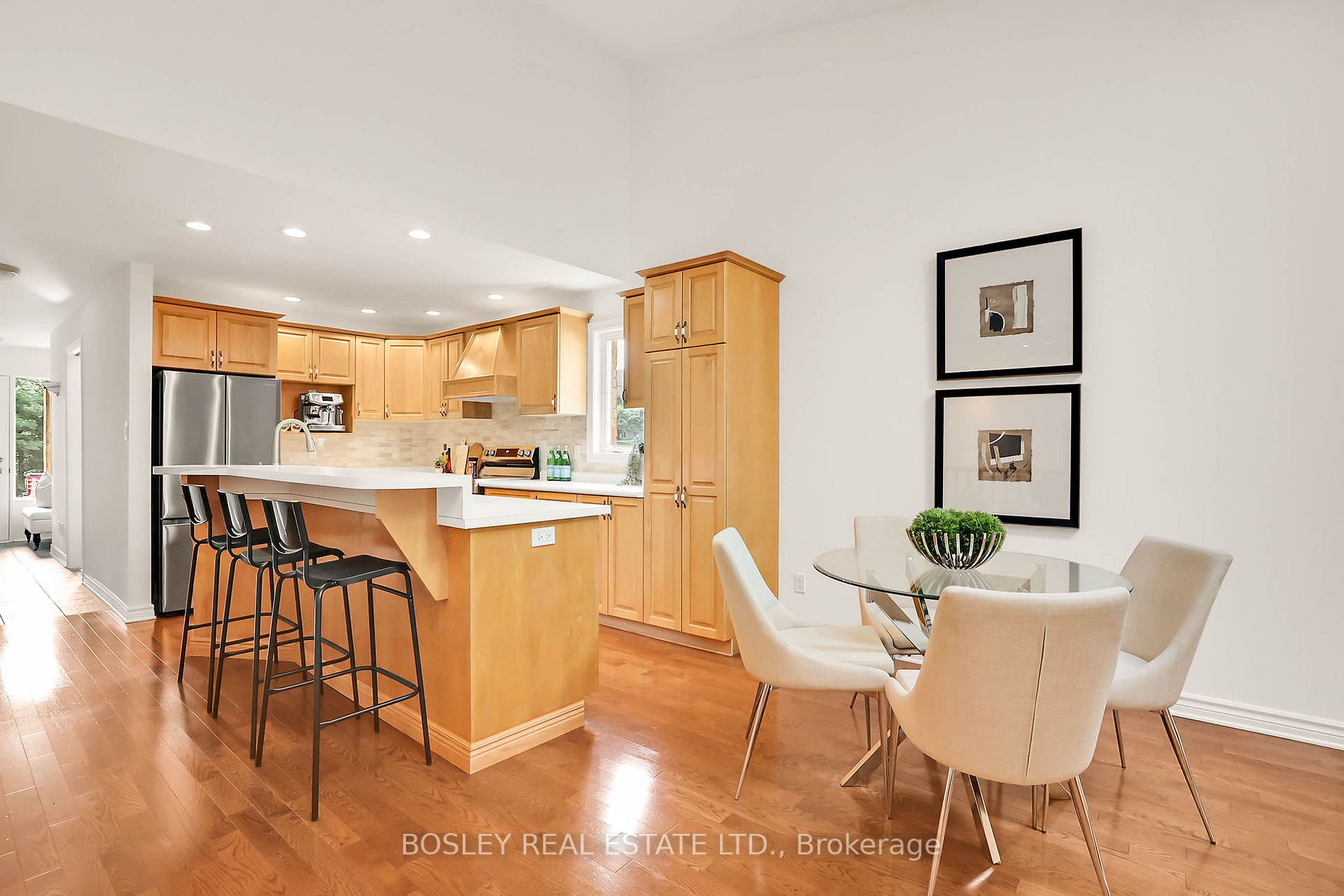 19 Bartlett Ave, #28