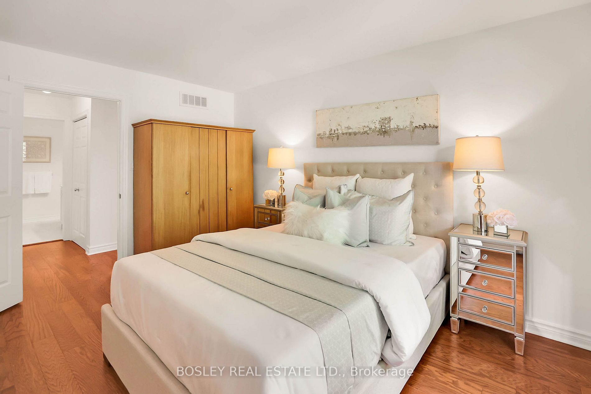 19 Bartlett Ave, #28