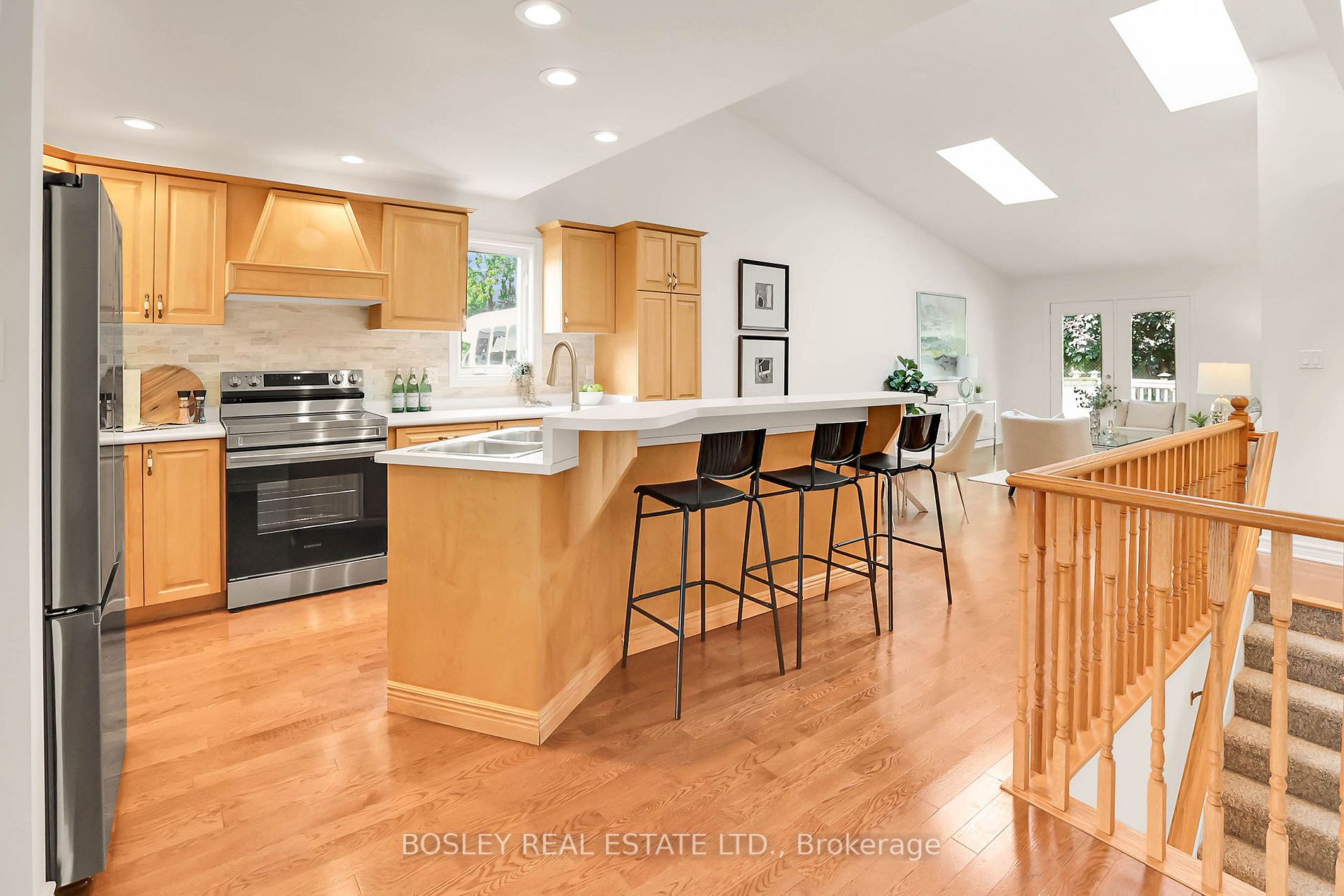 19 Bartlett Ave, #28