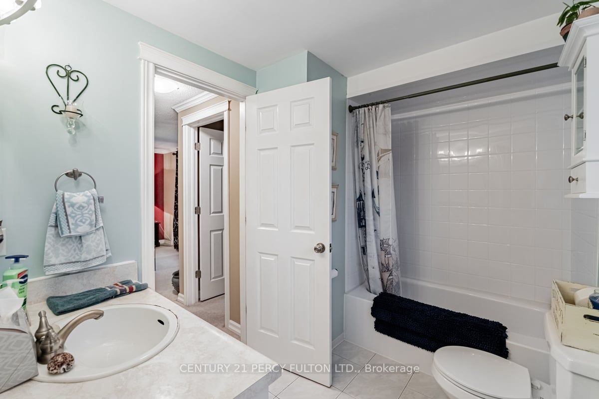 68 Birchlawn Court