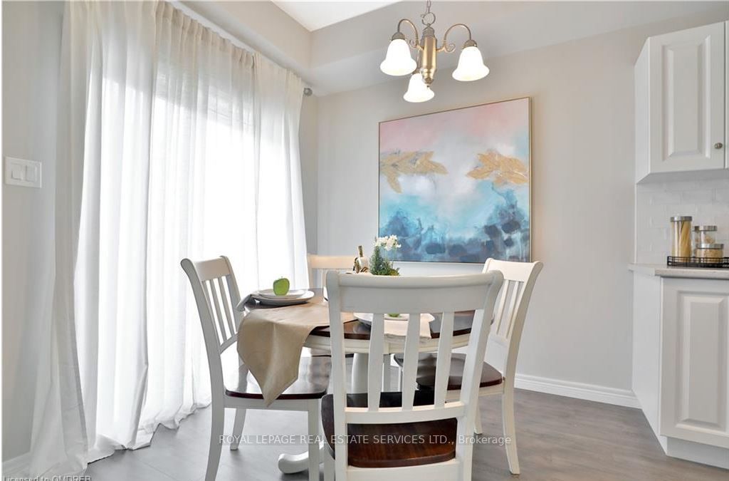 17 White Star Lane