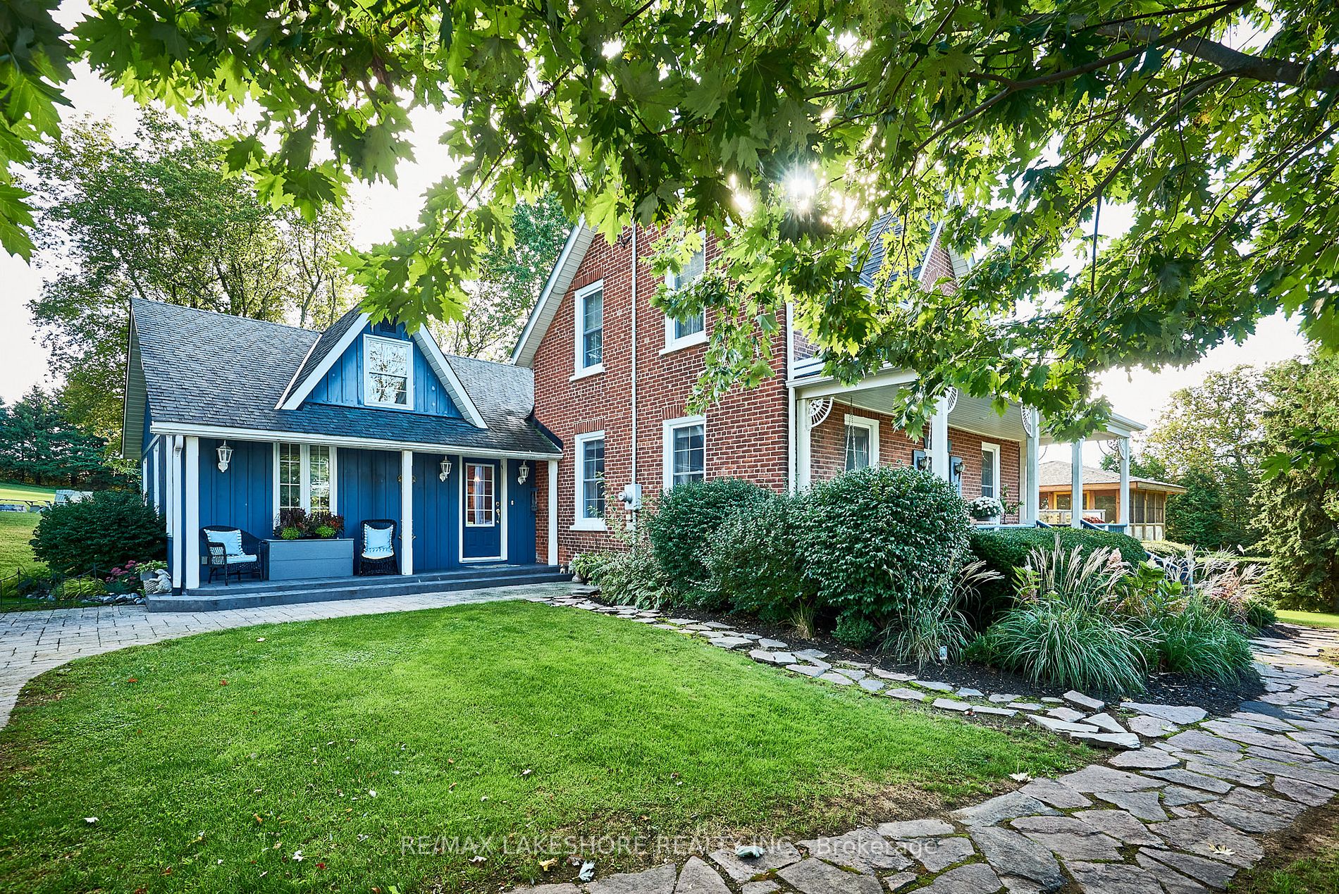 2013 Grimshaw Rd