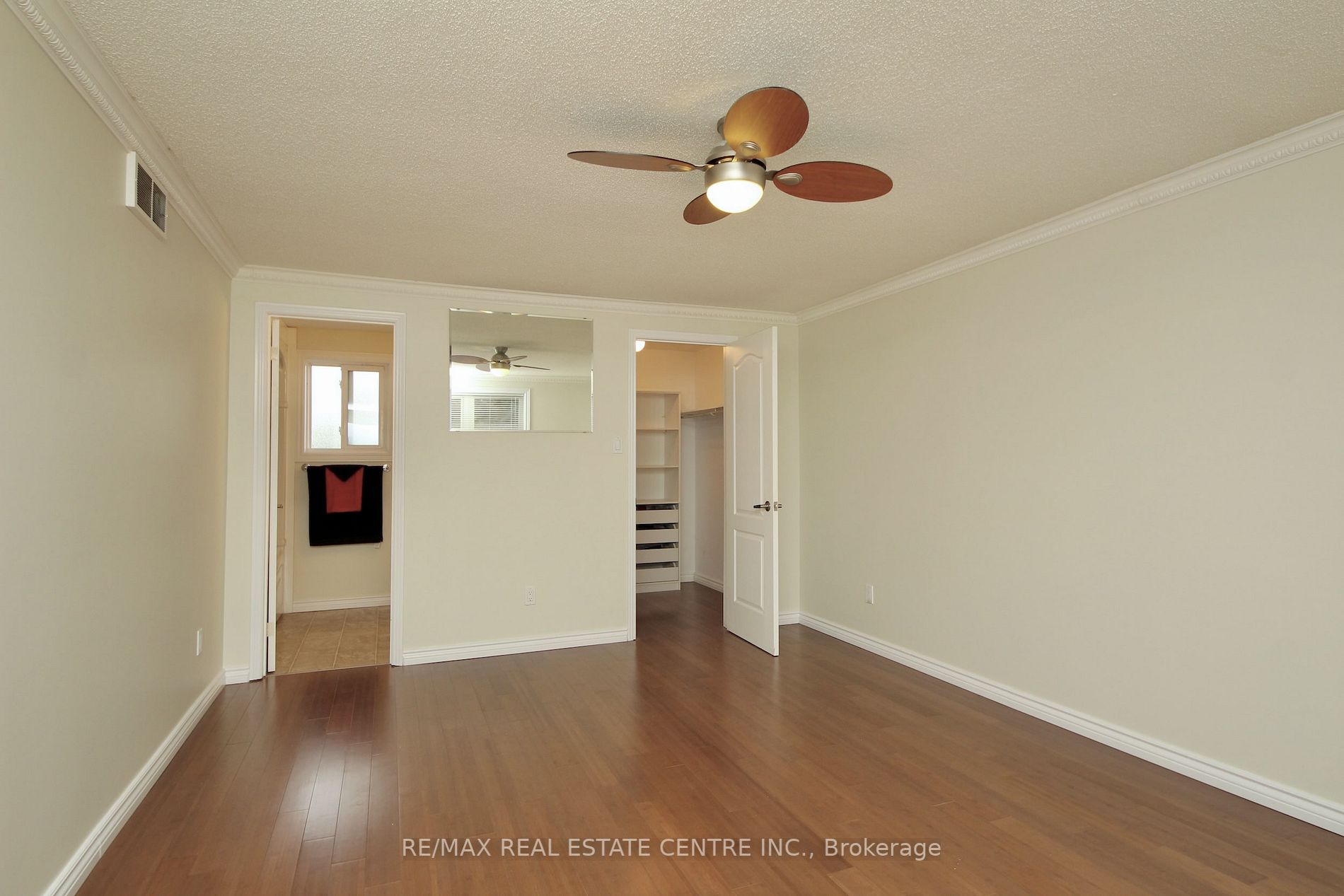 119 Freshmeadow Way