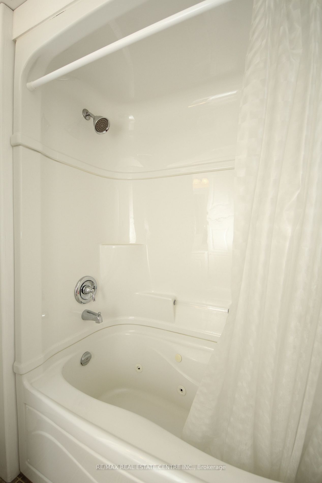 119 Freshmeadow Way