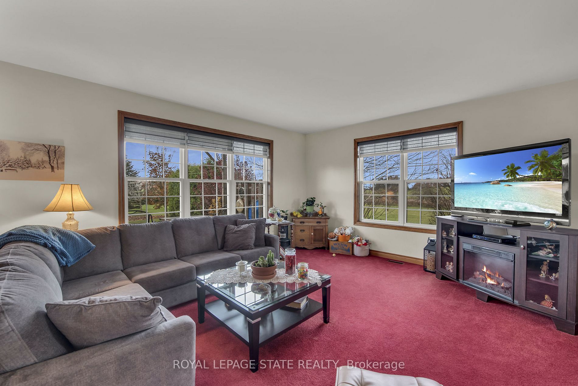 1182 Book Rd W