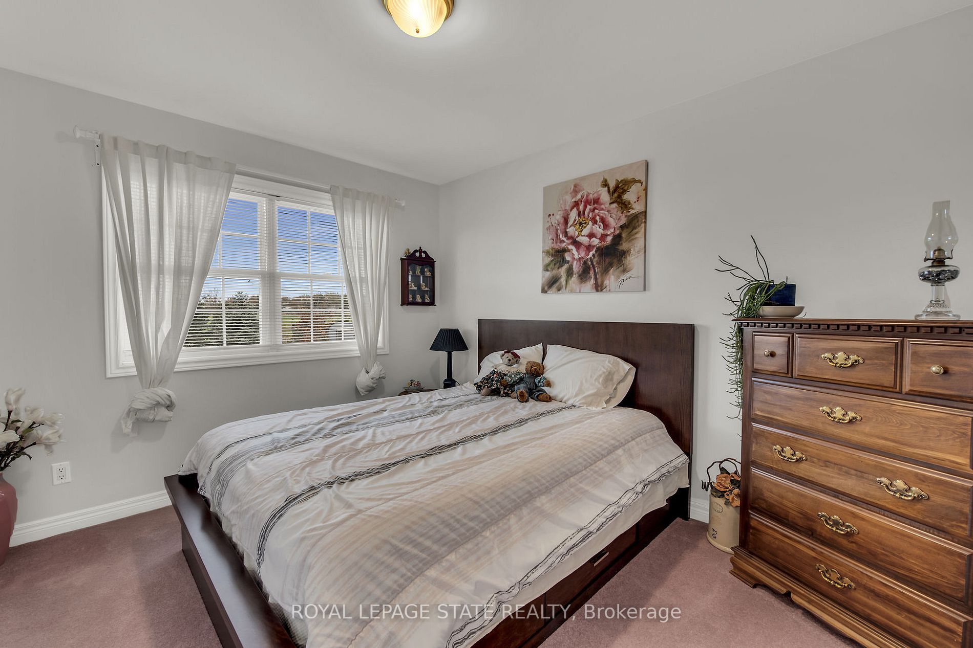 1182 Book Rd W