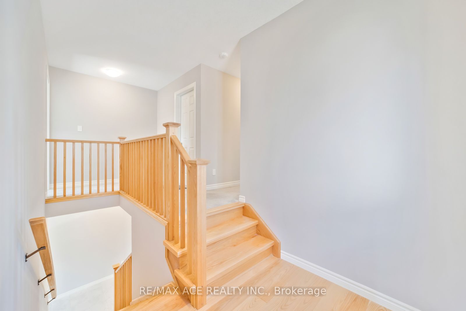107 Honey St