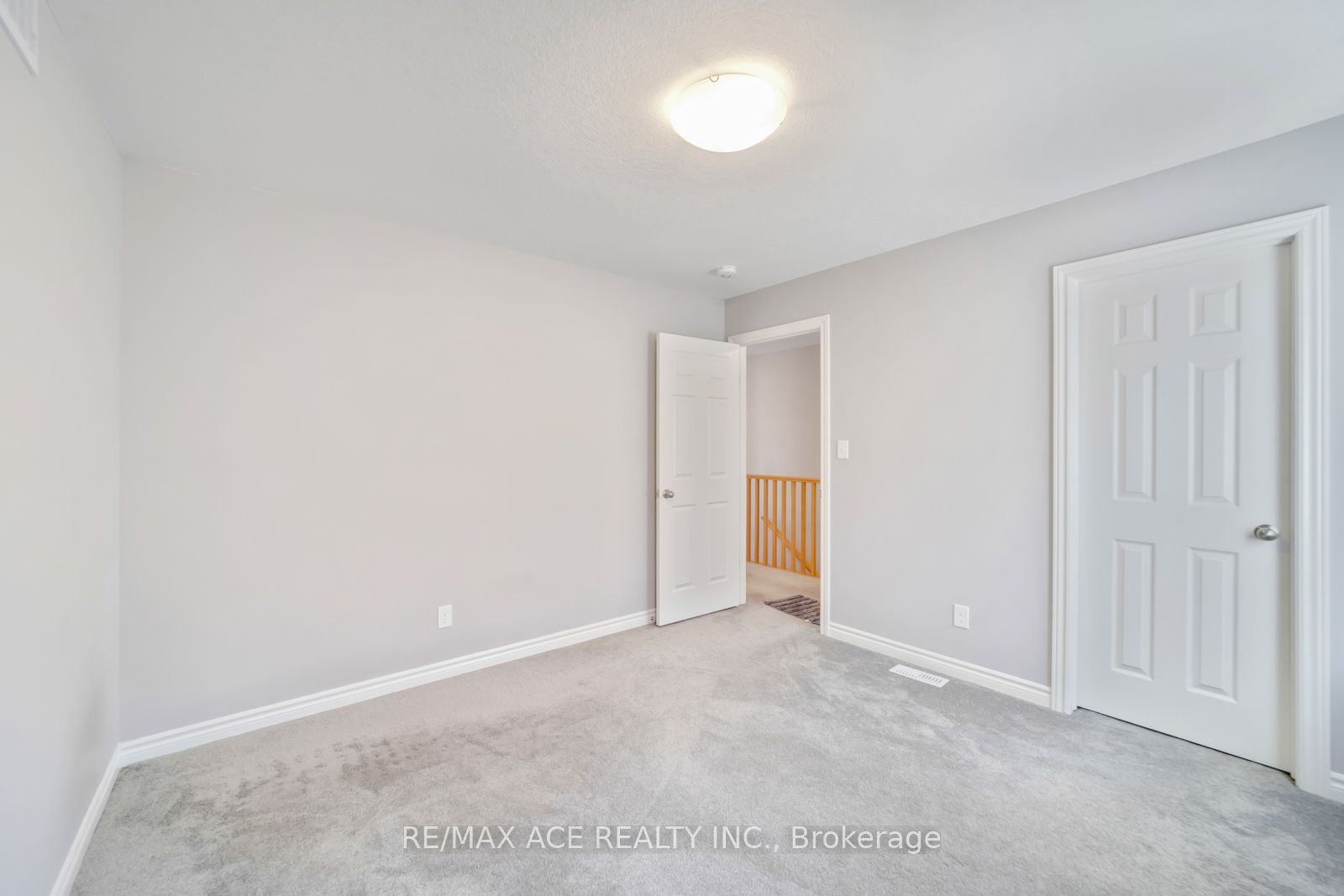 107 Honey St