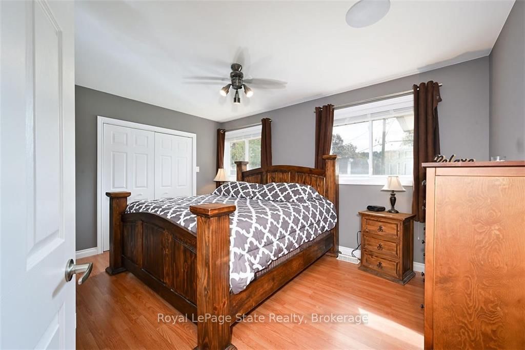 13 Geddes St
