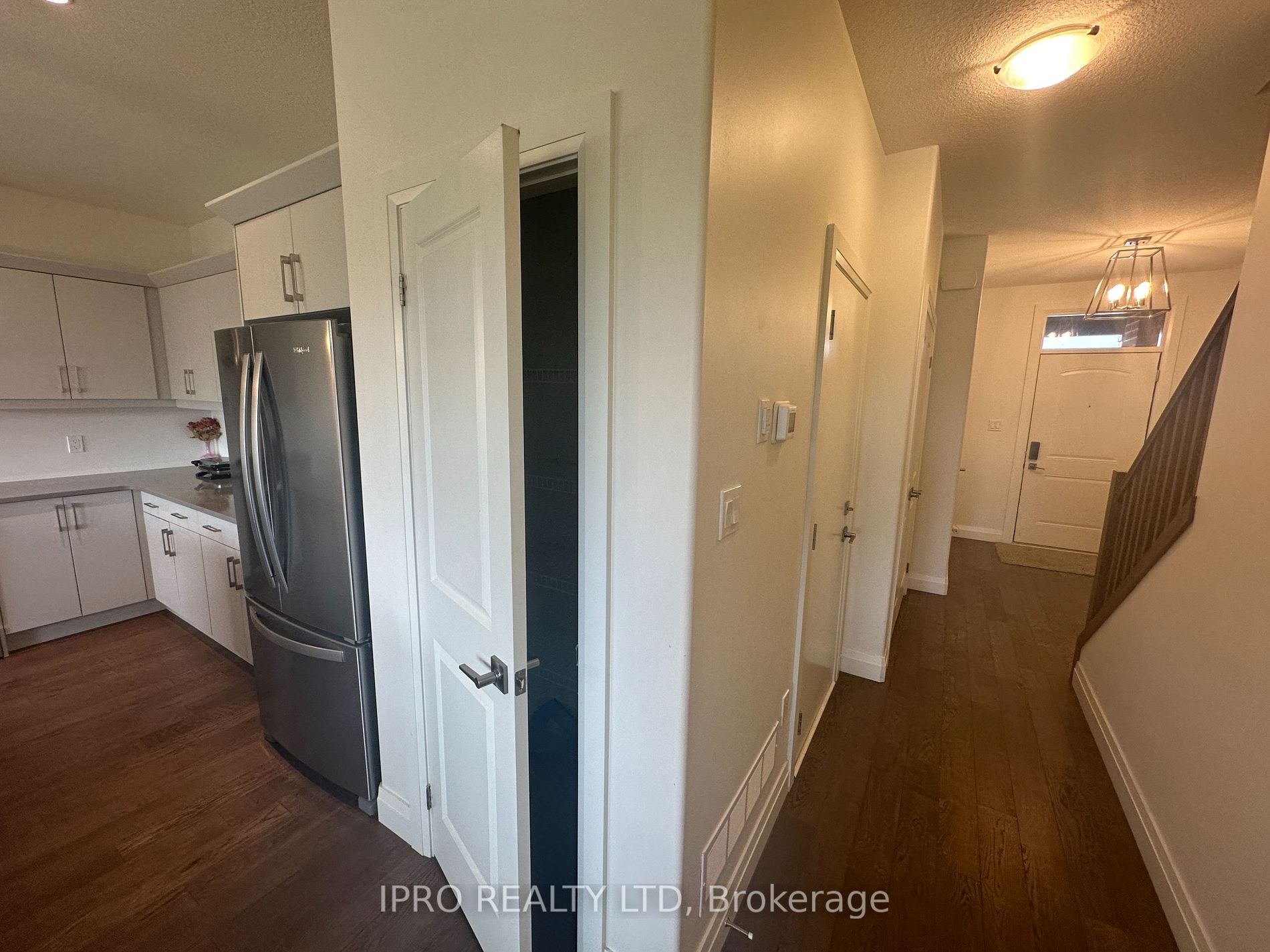 1021 Upperpoint Ave
