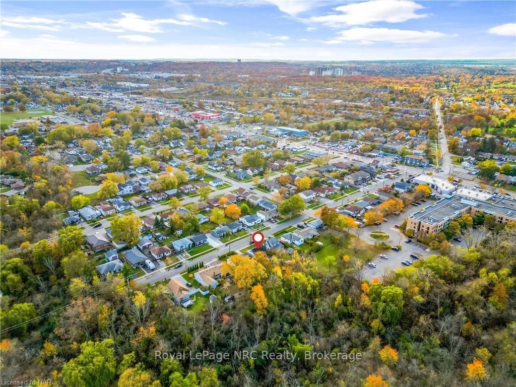 37 Keswick St