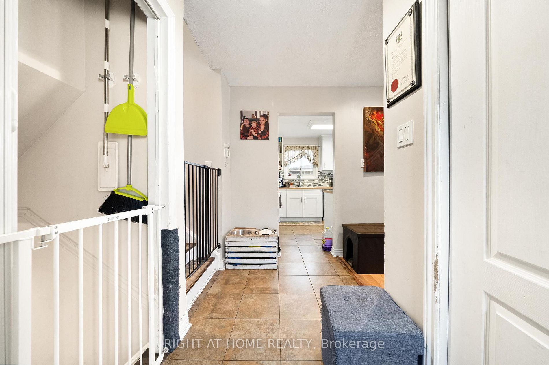 70 Woodlawn Ave