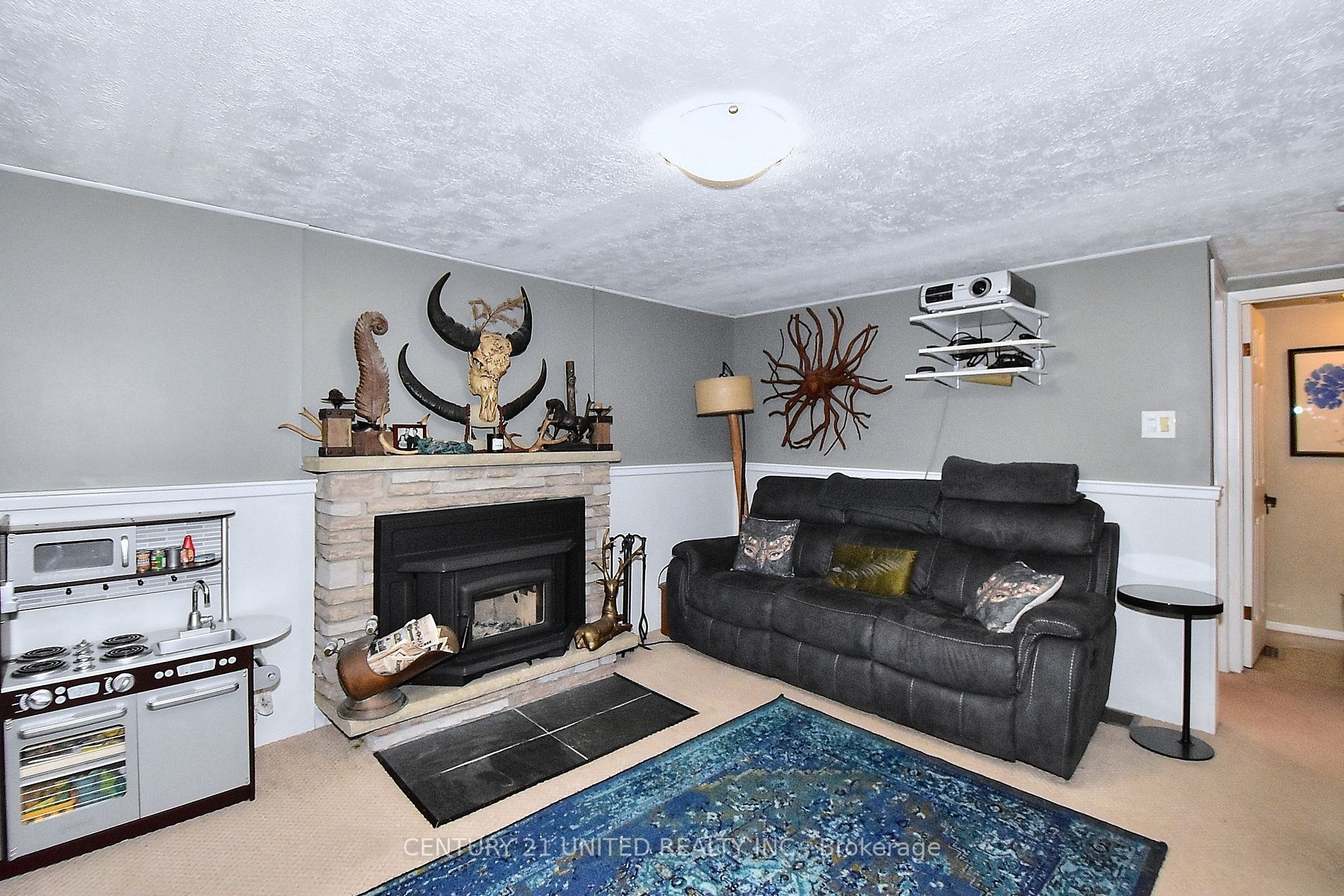 14 Kirkwood Cres