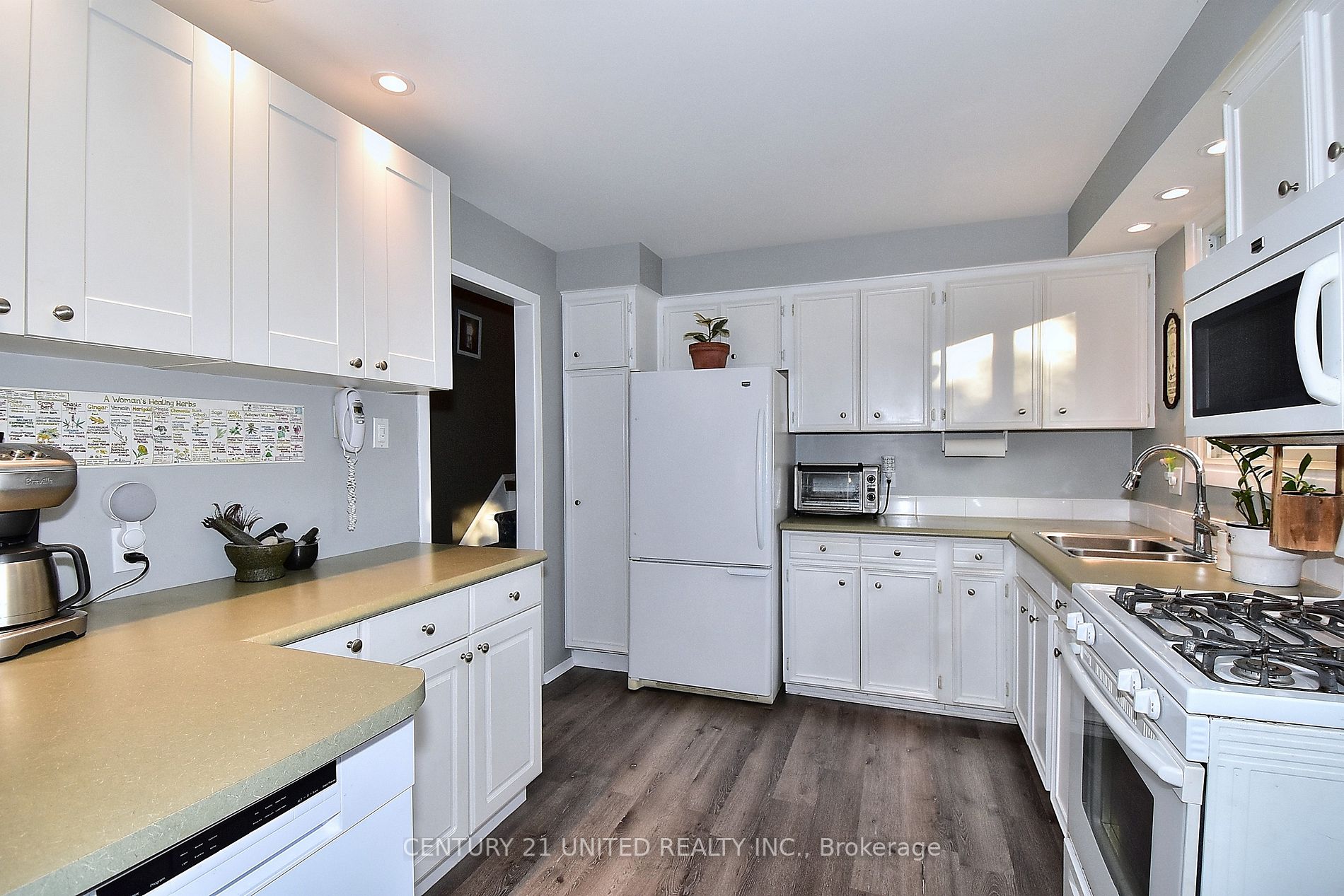 14 Kirkwood Cres