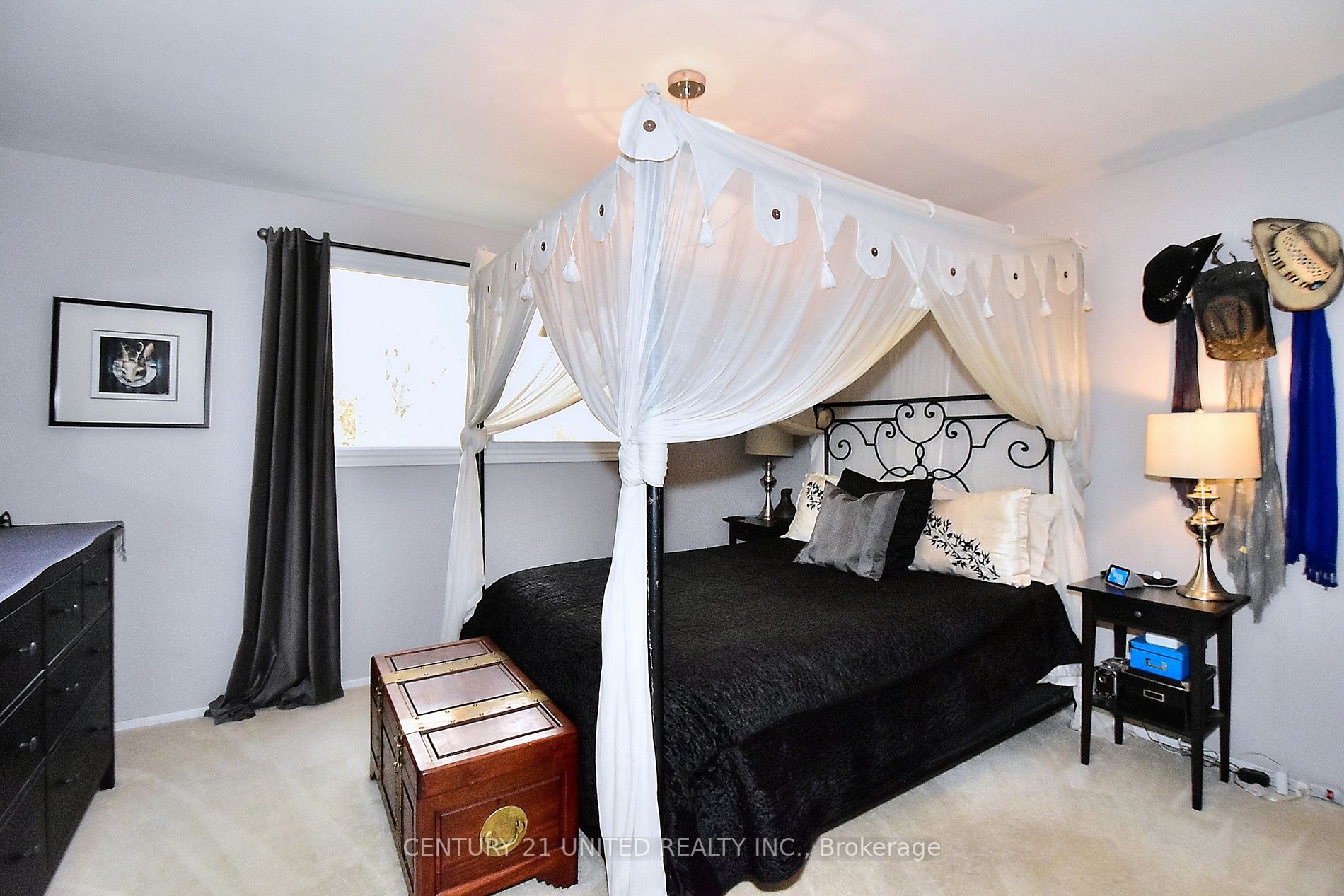 14 Kirkwood Cres
