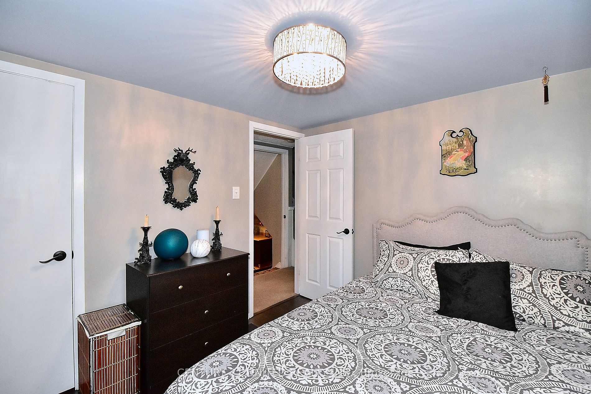14 Kirkwood Cres