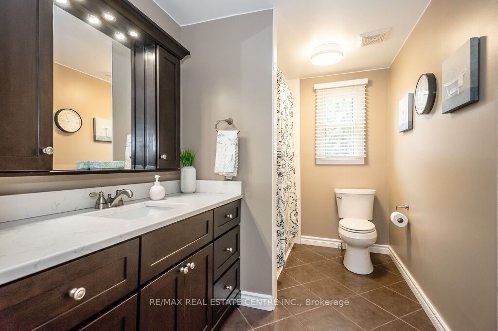 46 Mcelderry Rd